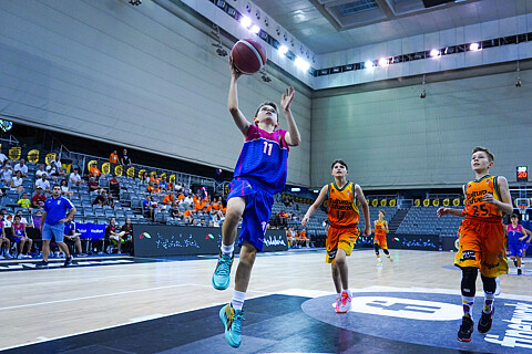 VALENCIA BASKET - FILIPENSES