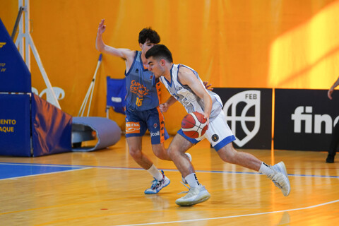 EASO GIPUZKOA BASKET -- VALENCIA BASKET A