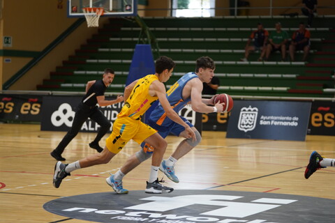 CAJASIETE CANARIAS - VALENCIA BASKET FARDATXOS