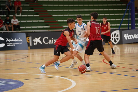 ARANGUREN MUTILBASKET - C.B. COLONYA POLLENÇA A